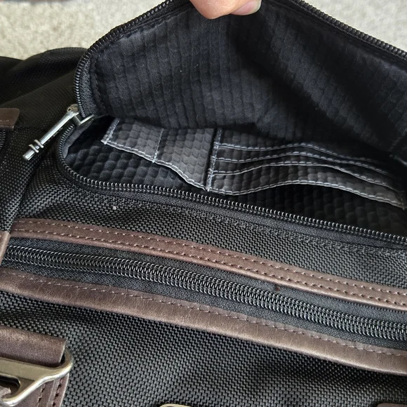 TUMI Black Bag 12x15 - Picture 3 of 9